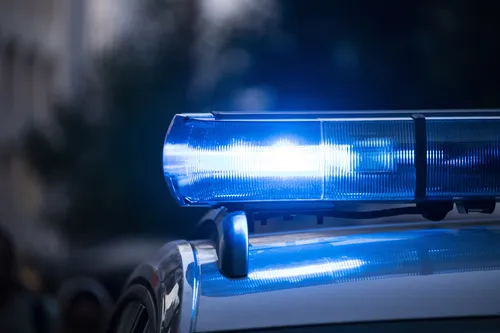 policija, policijsko svijetlo, policijska sirena unsplash