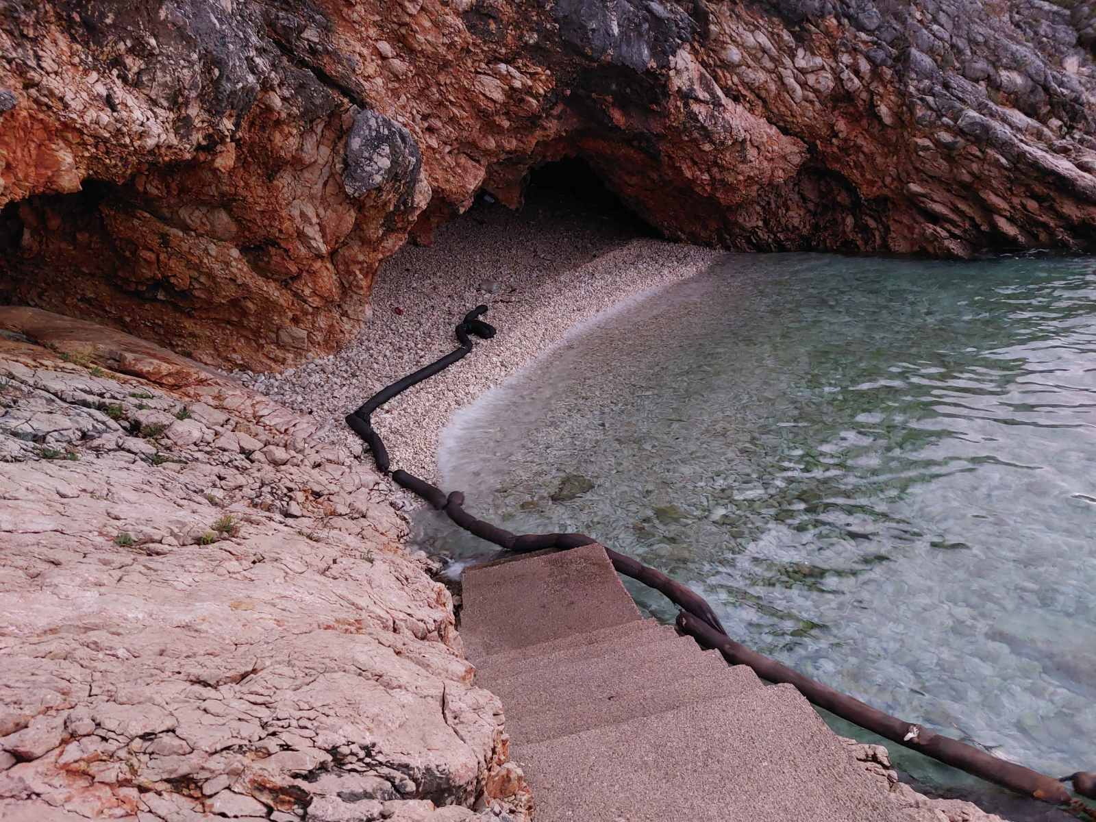 onečišćenje mora, izlijevanje lož ulja, Urinj